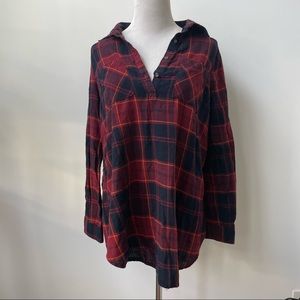 Liz Lange Maternity Flannel Plaid Style Shirt